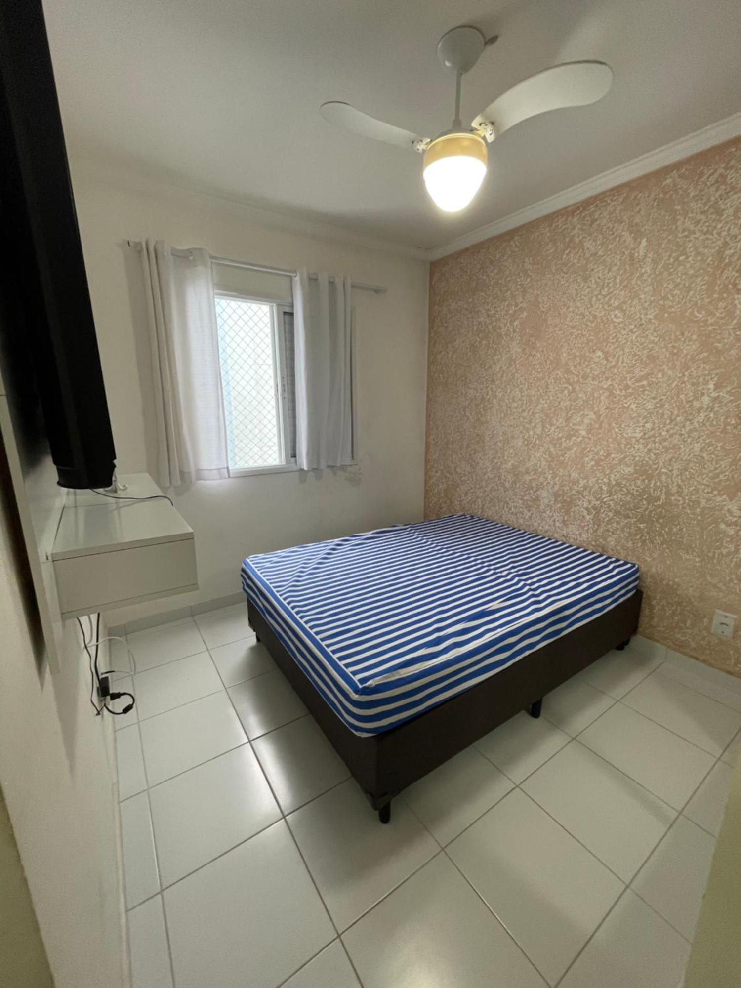 Na Martim De Sa - 850 Metros Da - Wi-fi - Estacionamento Apartment Caraguatatuba